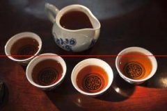 喝茶的最佳环境是四个字：幽、清、爽、畅、随(意)