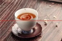 用紫砂壶和盖碗泡茶，到底有哪些区别？