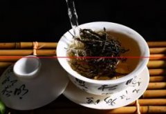 泡茶时，学会这4种“注水方式”，让茶汤更好喝