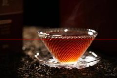 茶中臻品丨宫廷普洱熟茶