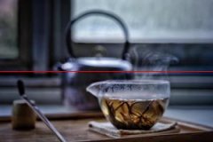 云南大山里的普洱茶，汤色透亮，需要哪些因素？