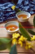 浦城：丹桂盛开，以糖渍花，酿花为茶